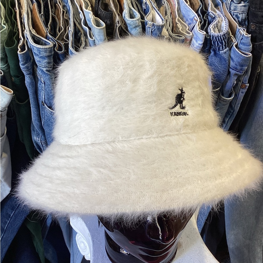 Kangol Angora Fur Bucket hat - white